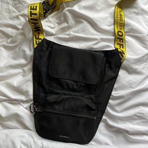 OFF-WHITE Logo-Strap Crossbody Bag